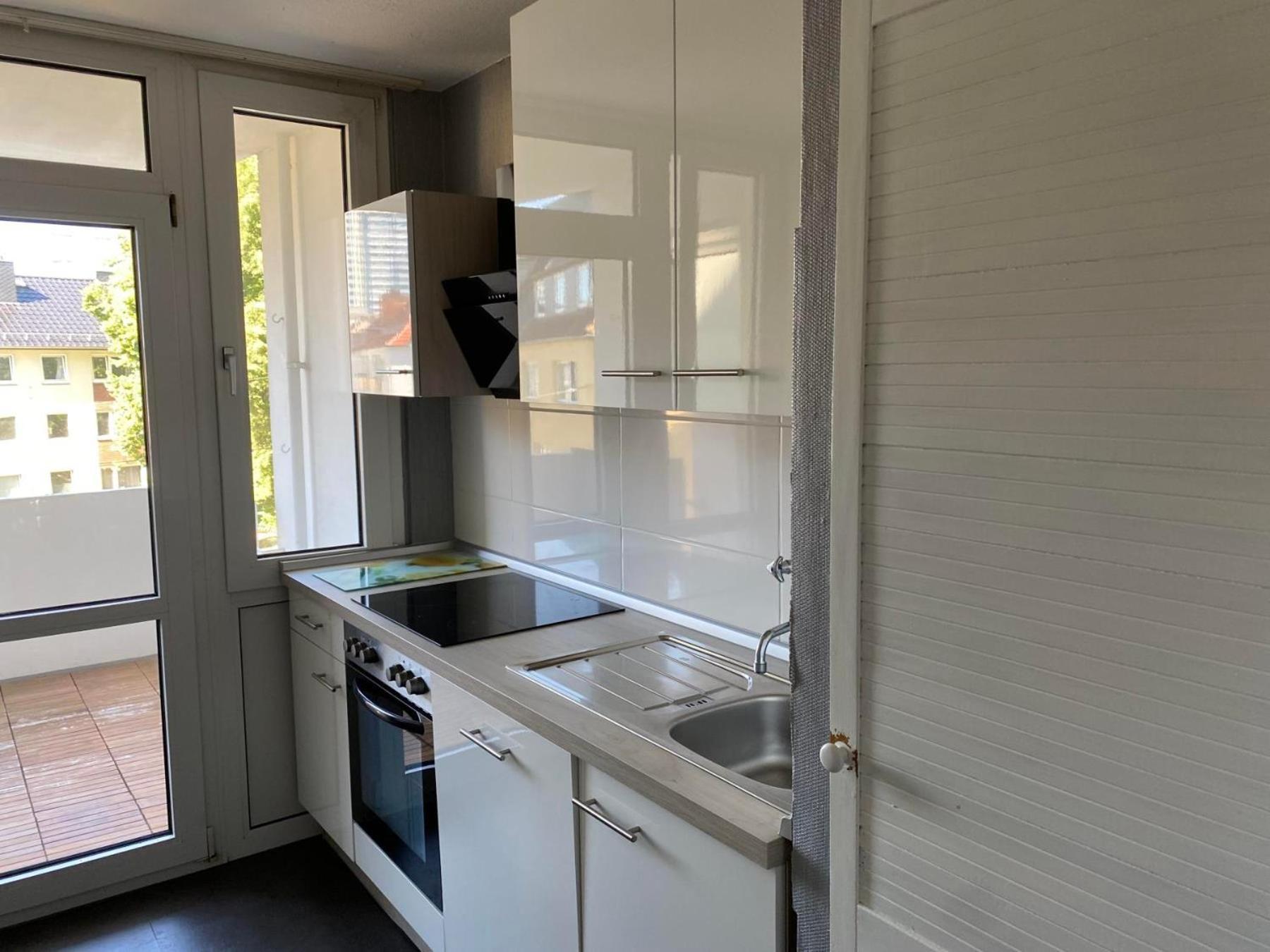 Fewo Am Deich 1 Zentral Mit Stadtblick Und Kontaktloser Check In Бремерхавен Екстериор снимка